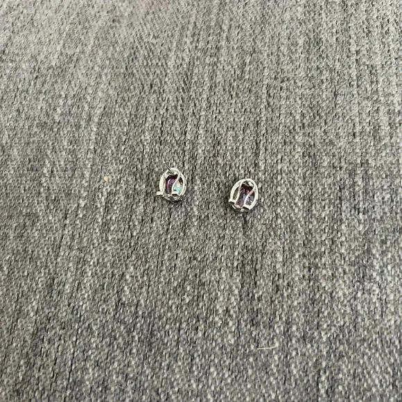 NWOT 10CT Northern Lights Quartz in Sterling Silver Earrings with Omega Backs - Picture 4 of 8